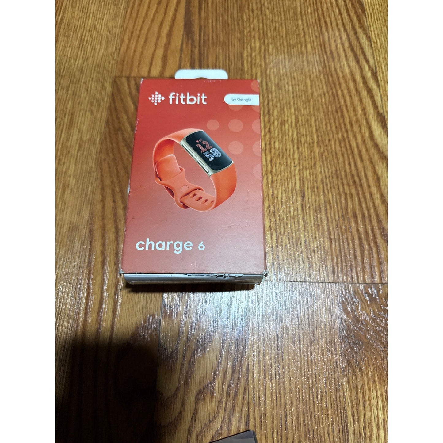 FITBIT Charge 6 - Orange band Silver - Open Box