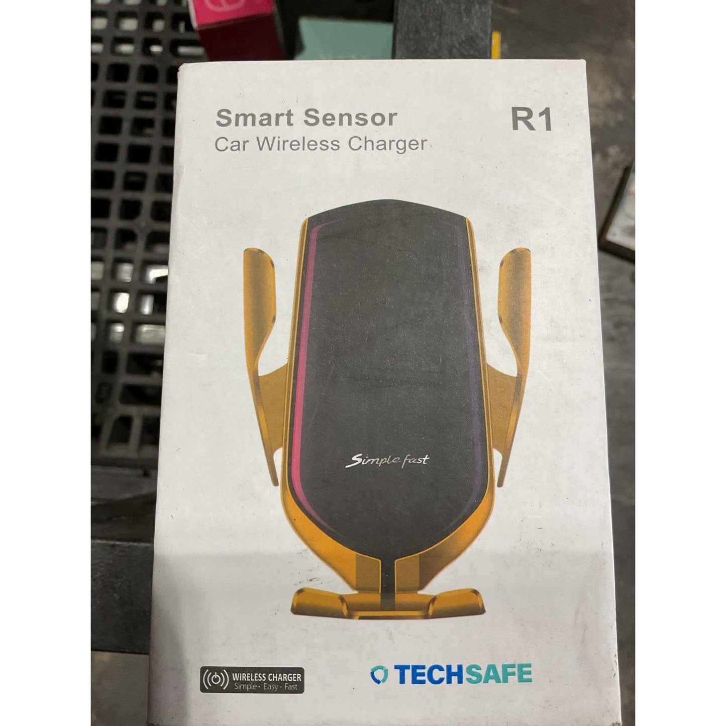 Smart sensor car wireless charger Gold - techsafe