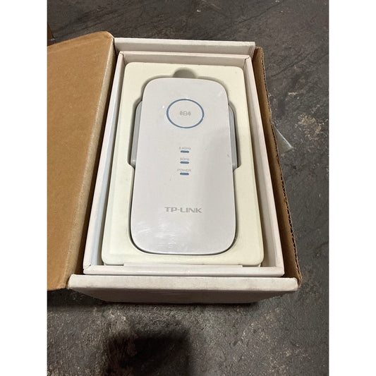 TP-Link AC1750 WiFi Repeater Access point - Refurbished