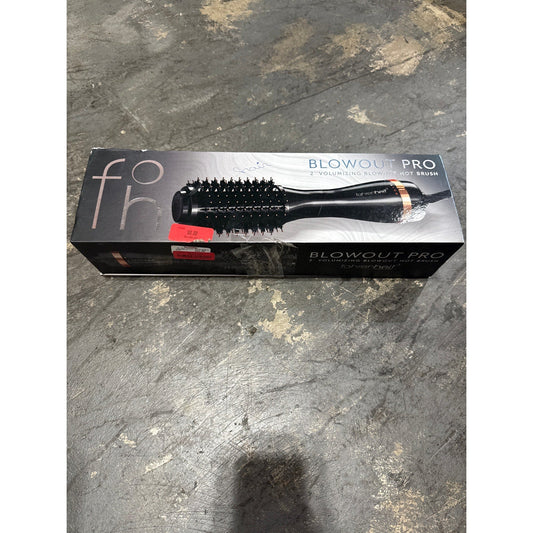 Fahrenheit blowout pro 2in volumizing blowout hot brush